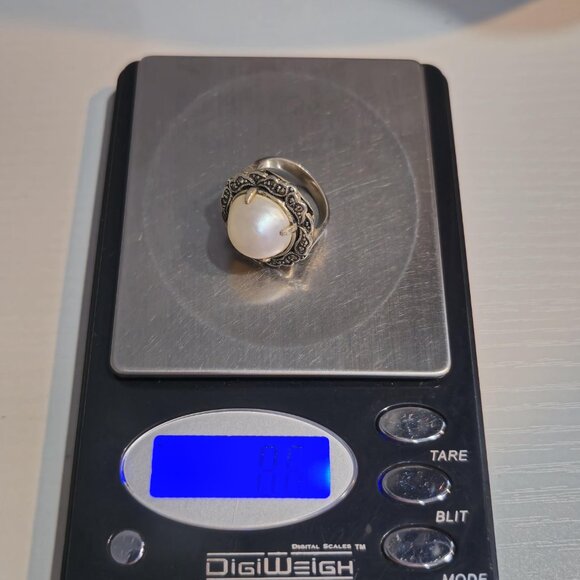 Size 6.25 Sterling Silver Large Genuine Pearl With Marcasite's Ring A866 - Picture 8 of 8